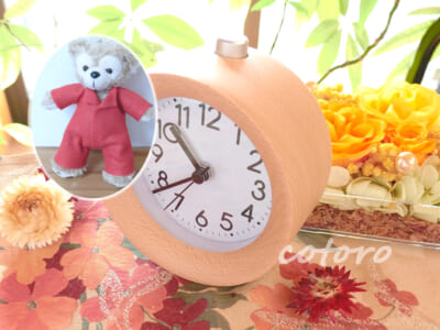 コロンとかわいい木製目覚まし時計