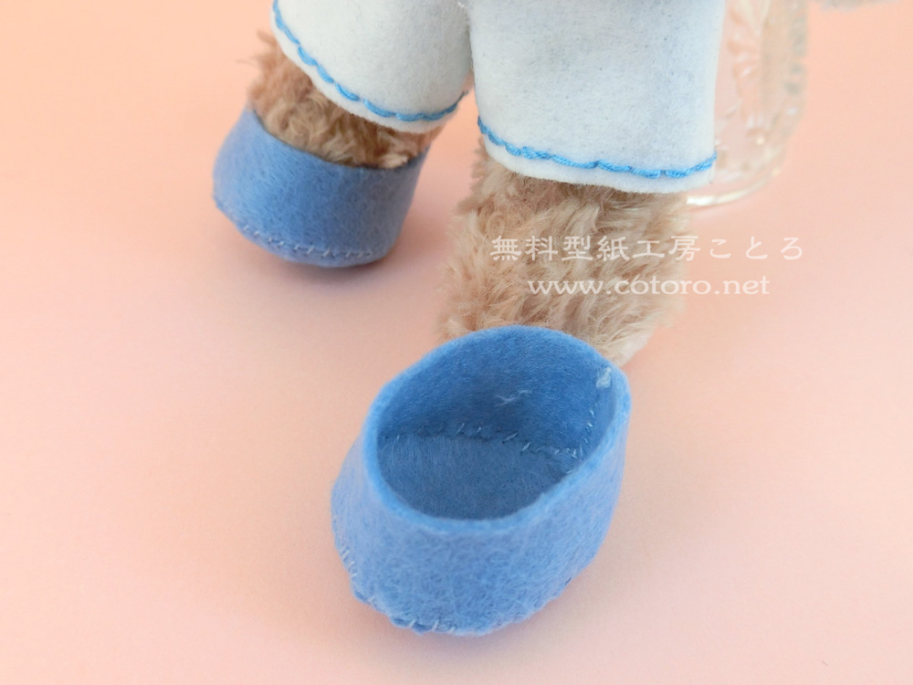 動画で作り方☆「フェルトのシンプルシューズ」ダッフィー縫いぐるみバッジ等の縫いぐるみに