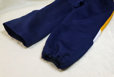 既製品のスボンのスソにゴムを入れる方法（スソ上げ？）